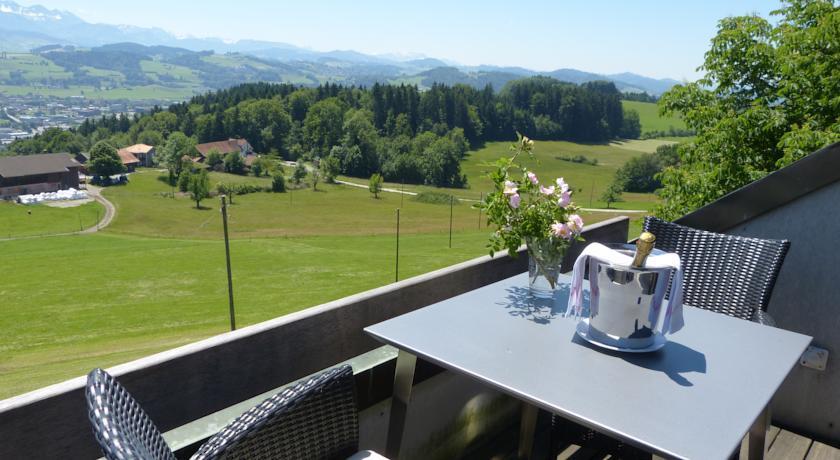 ホテルLandgasthof Santisblick Abtwil エクステリア 写真